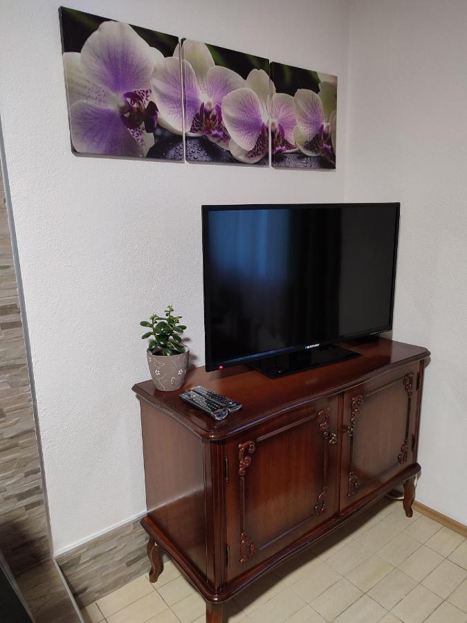 Apartman Adna Кулен Вакуф Екстериор снимка
