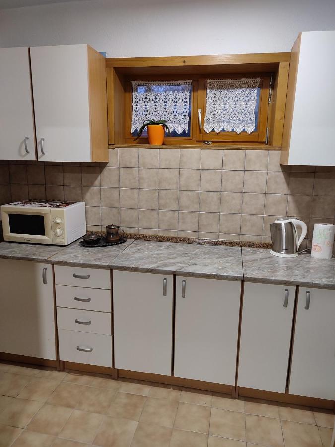Apartman Adna Кулен Вакуф Екстериор снимка